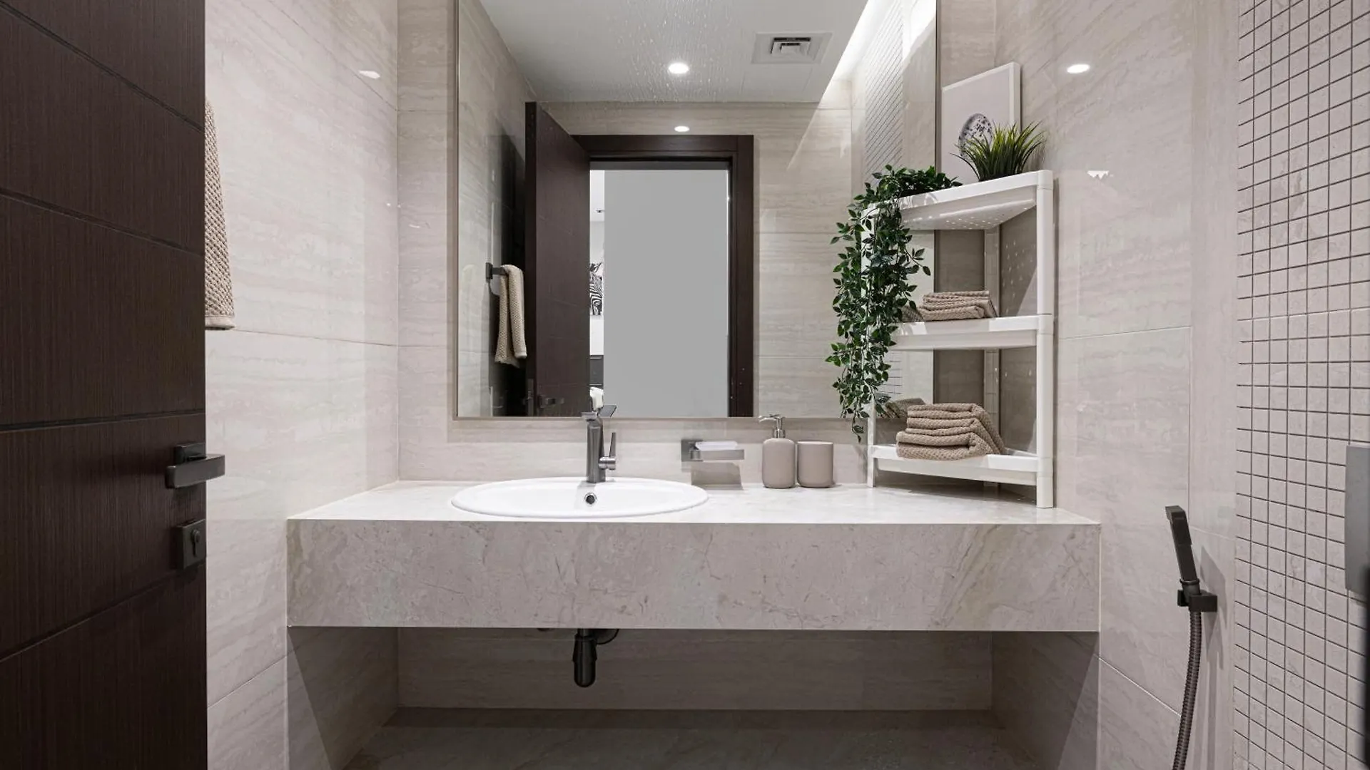 Modern 1Br In Nobles Tower With Gym & Pool Apartment Dubai United Arab Emirates
