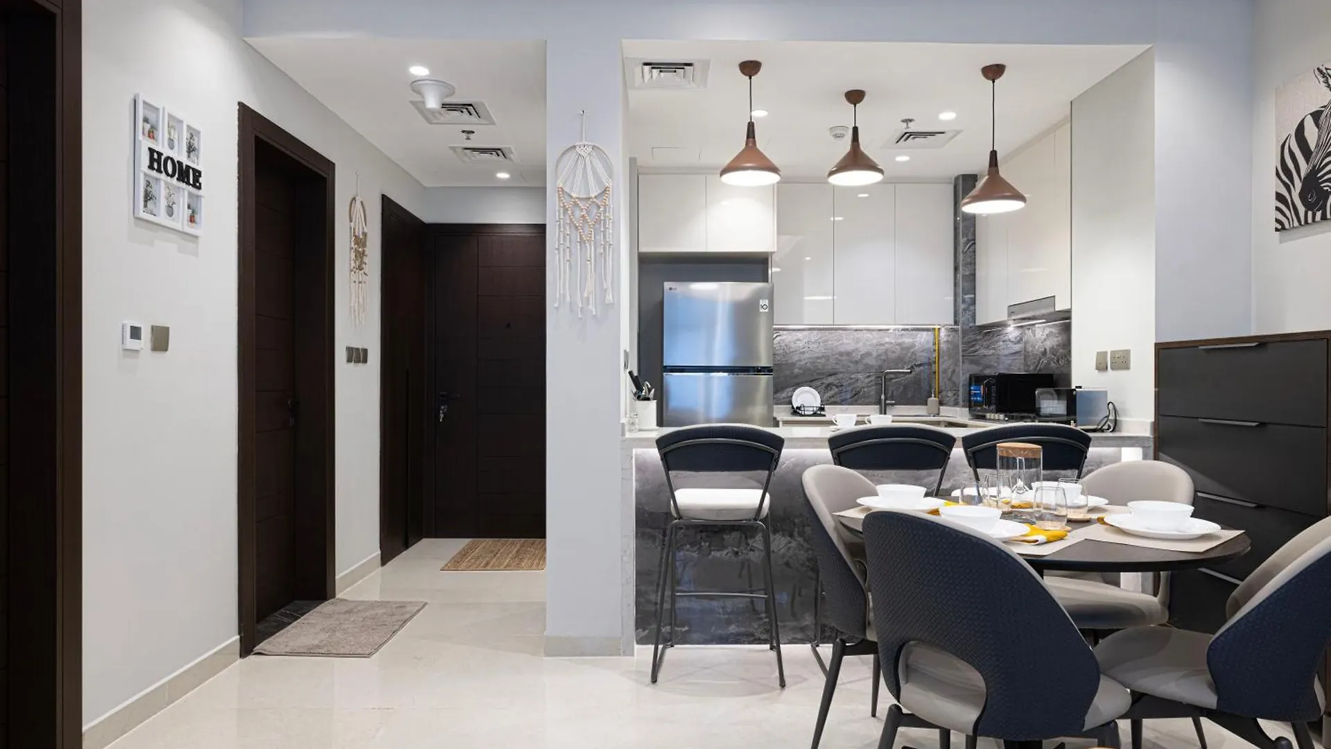 Modern 1Br In Nobles Tower With Gym & Pool Apartment Dubai United Arab Emirates